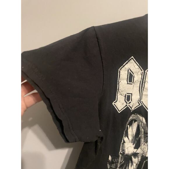 AC/DC:‎ CLASSIC LOGO “FOR THOSE ABOUT TO ROCK” T-SHIRT. Preowned. Size: M - Picture 4 of 5